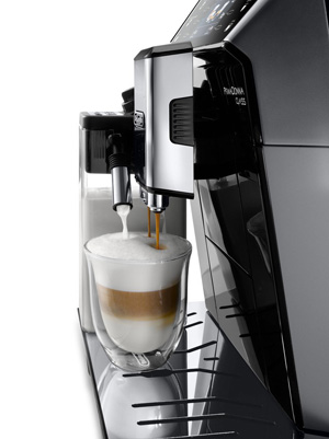 DeLonghi PrimaDonna Class ECAM Kaffeevollautomat mit Mahlwerk Test